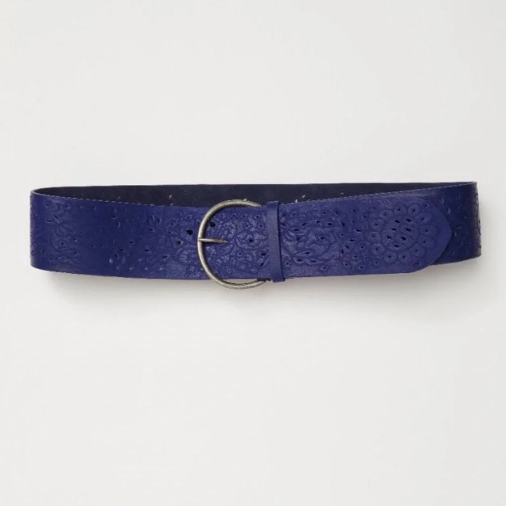 New Free People Laurel Laser Cut Hip Belt Navy Baby